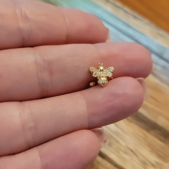 Dainty CZ Honeybee Ear Cuff, 16k Gold - Picture 5 of 5